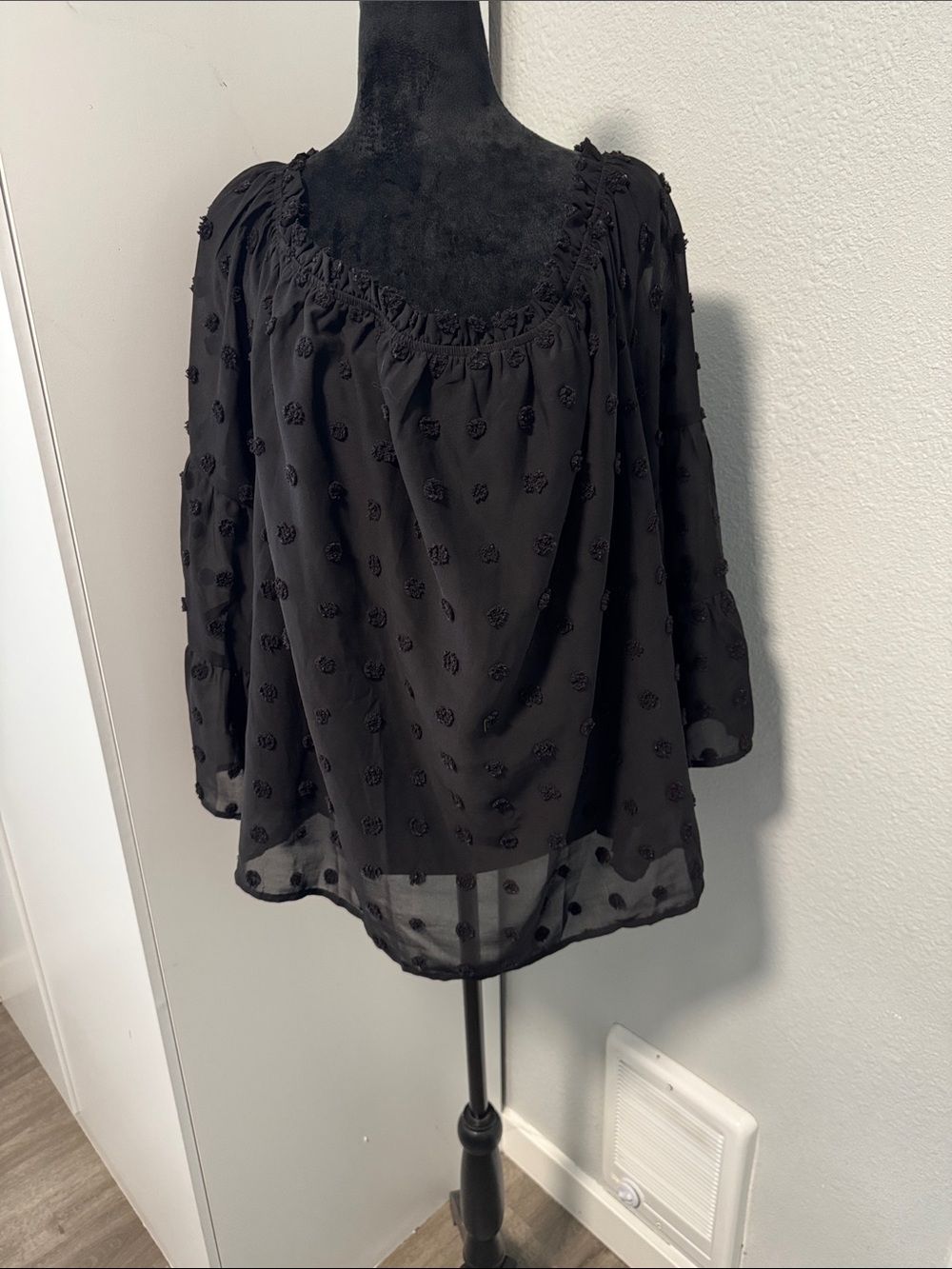 ANDREE BY UNIT Black Sheer Swiss Dot Peasant Blouse